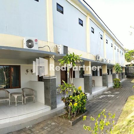 Pondok Sentana Guest House At Jalan Raya Uluwatu Redpartner 乌干沙 外观 照片