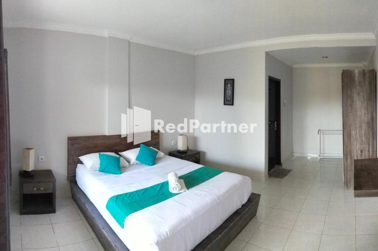 Pondok Sentana Guest House At Jalan Raya Uluwatu Redpartner 乌干沙 外观 照片