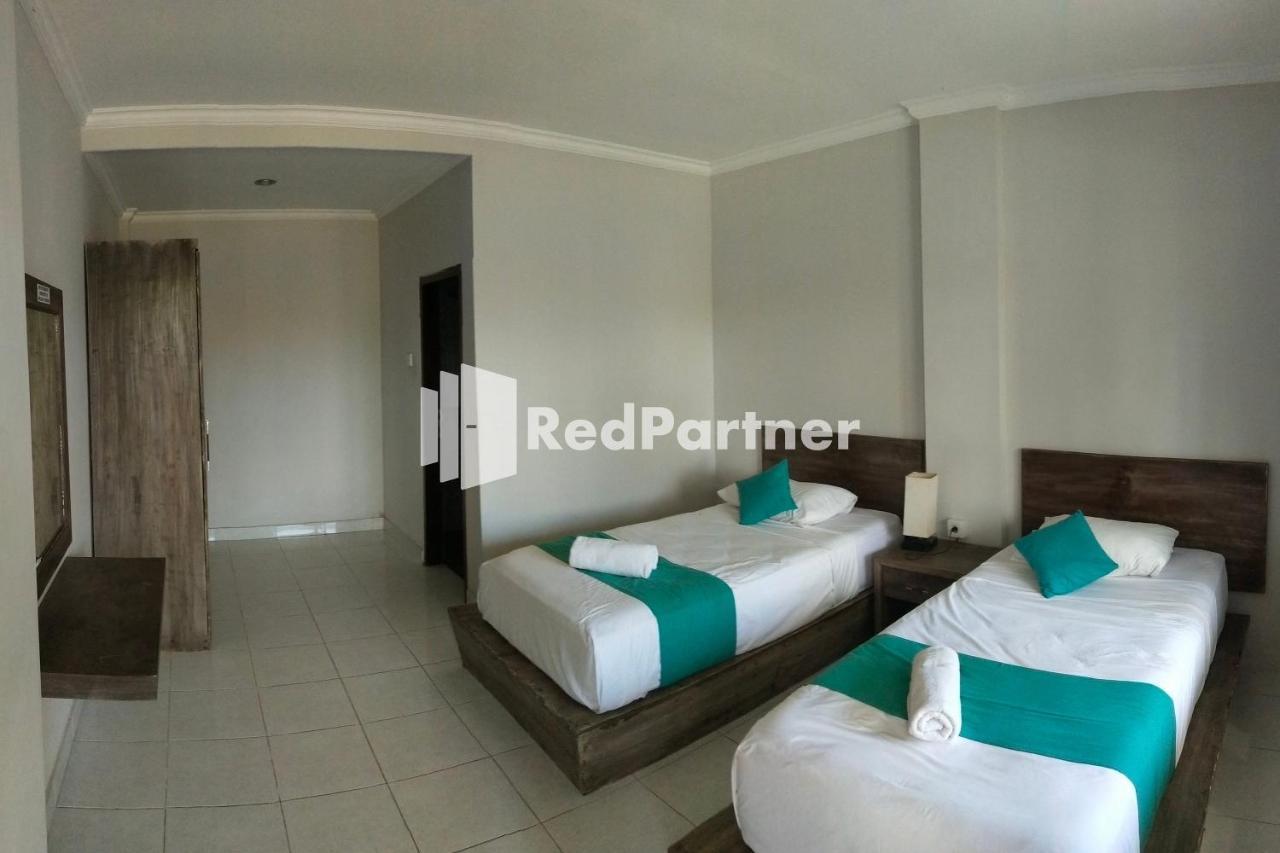 Pondok Sentana Guest House At Jalan Raya Uluwatu Redpartner 乌干沙 外观 照片
