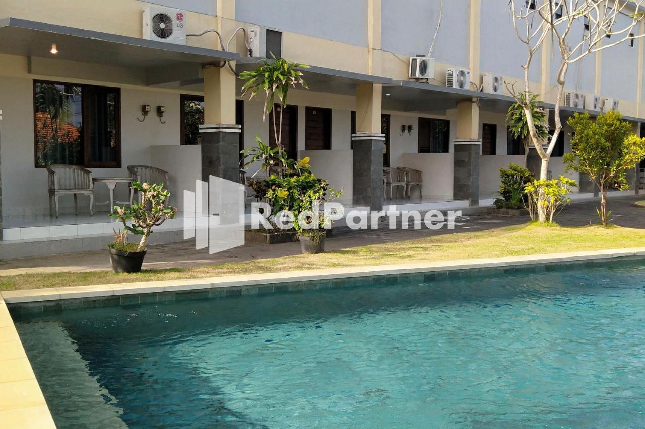 Pondok Sentana Guest House At Jalan Raya Uluwatu Redpartner 乌干沙 外观 照片